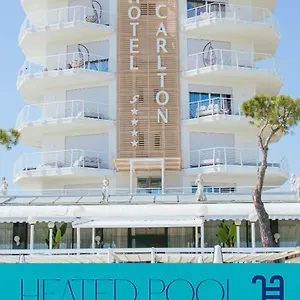 Carlton Hotel