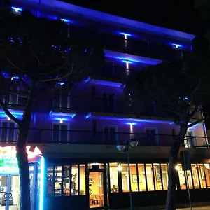 Storione Hotel